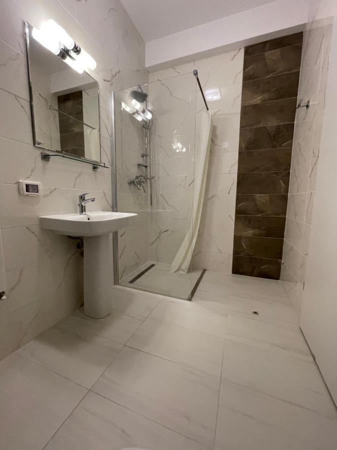 New Central Nr1 Self Checkin Oldcity Center Paid Parking With Lift Timisoara Esterno foto